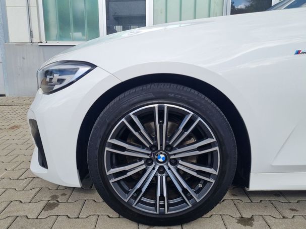 BMW 320d Touring M Sport 140 kW image number 5