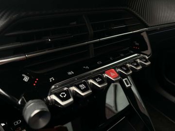 Car image 33