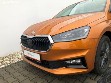 Car image 30