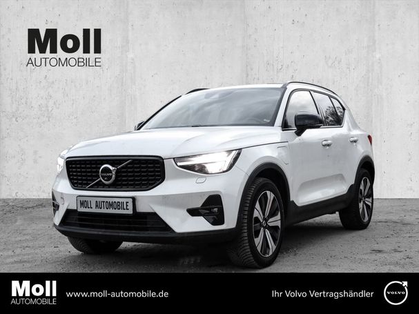 Volvo XC40 Recharge Plug-in Hybrid T4 Plus Dark 155 kW image number 1