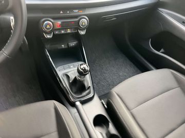 Car image 31