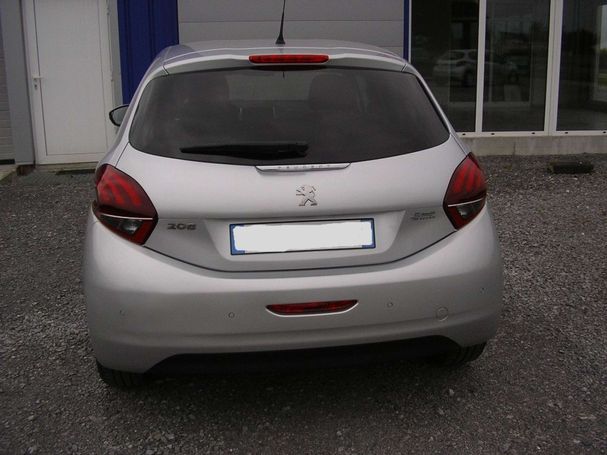 Peugeot 208 PureTech 82 Style 60 kW image number 4