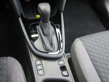 Car image 13