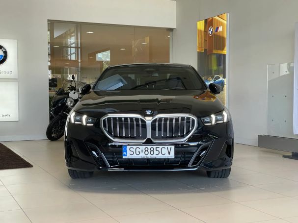 BMW 520i 140 kW image number 2