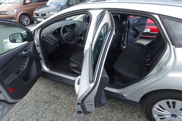 Ford Focus 1.0 92 kW image number 9