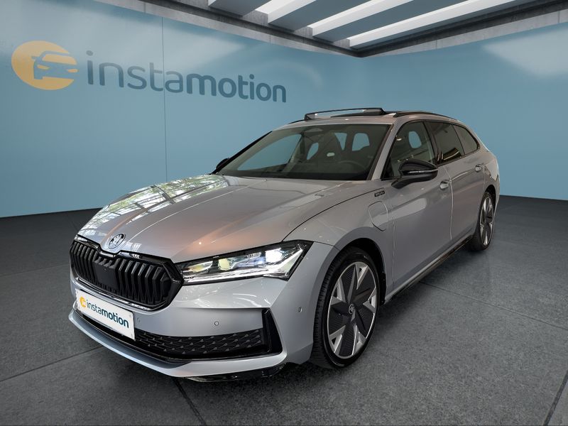Skoda Superb Combi iV