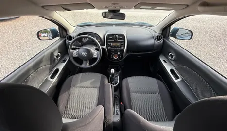 Car image 30