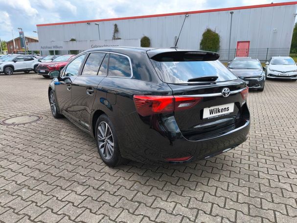 Toyota Avensis Touring Sports S Edition-S 108 kW image number 3