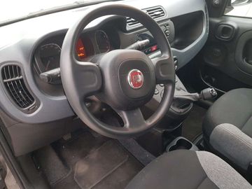 Car image 10