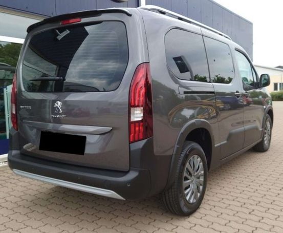 Peugeot Rifter BlueHDi 130 Allure 96 kW image number 9