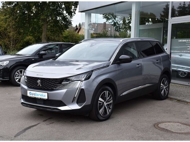 Peugeot 5008 PureTech Allure 96 kW image number 1