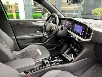 Car image 31