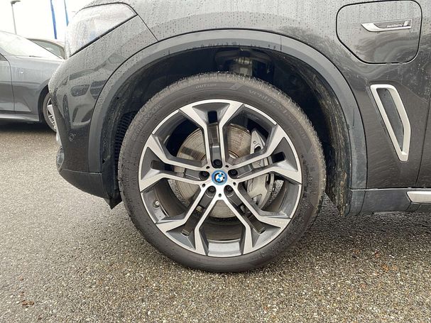 BMW X5 45e xDrive 290 kW image number 20