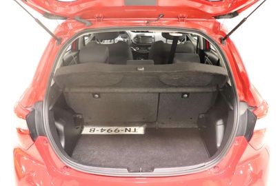 Car image 37