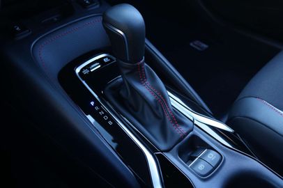 Car image 38