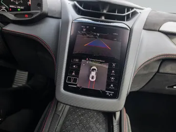 Car image 35