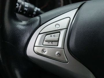 Car image 26