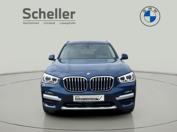 BMW X3 xDrive30e xLine 215 kW image number 2