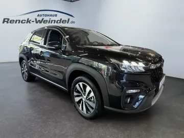 Car image 3