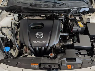 Car image 30