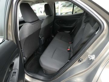 Car image 10