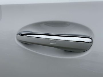 Car image 36