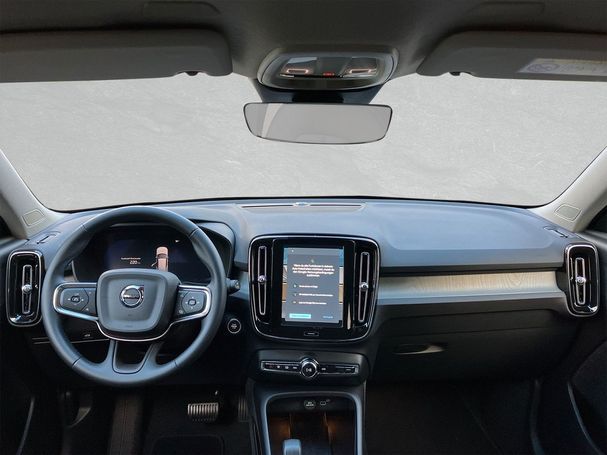 Volvo XC40 B3 Core 120 kW image number 6