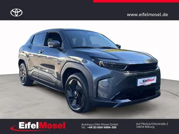 Car image 3