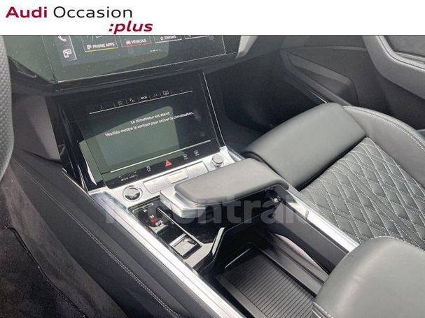 Audi e-tron 55 quattro S-line Sportback 300 kW image number 30