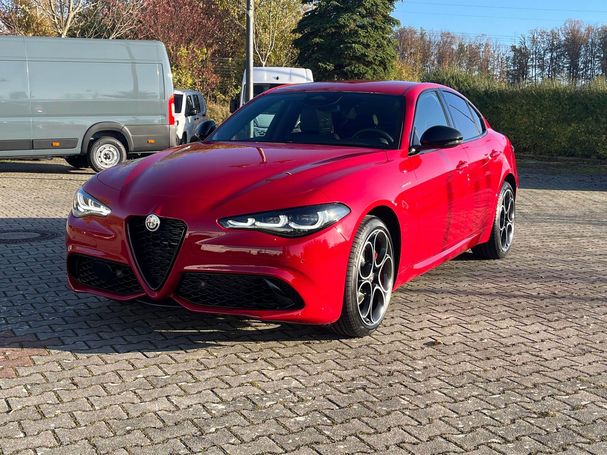 Alfa Romeo Giulia Q4 206 kW image number 1