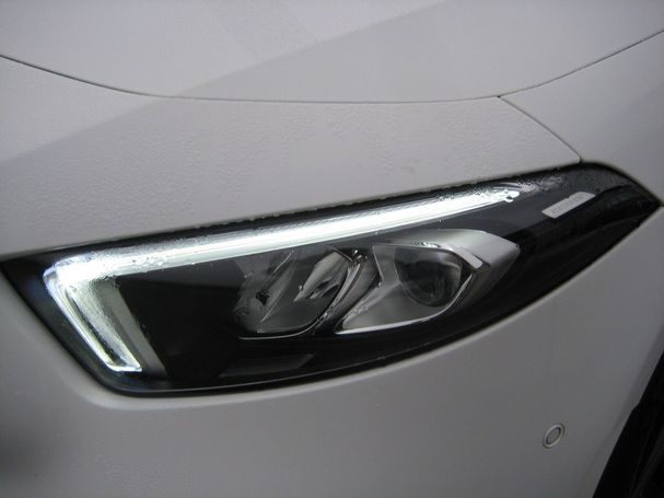 Mercedes-Benz A 180 100 kW image number 29