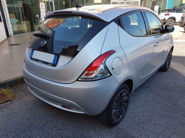 Lancia Ypsilon 51 kW image number 3