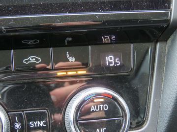 Car image 41