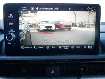 Car image 28