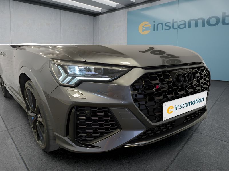 Audi RSQ3 2.5 TFSI