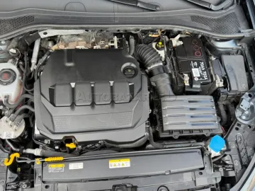 Car image 45