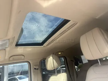 Car image 42