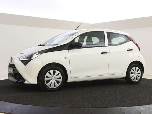 Toyota Aygo 53 kW image number 6