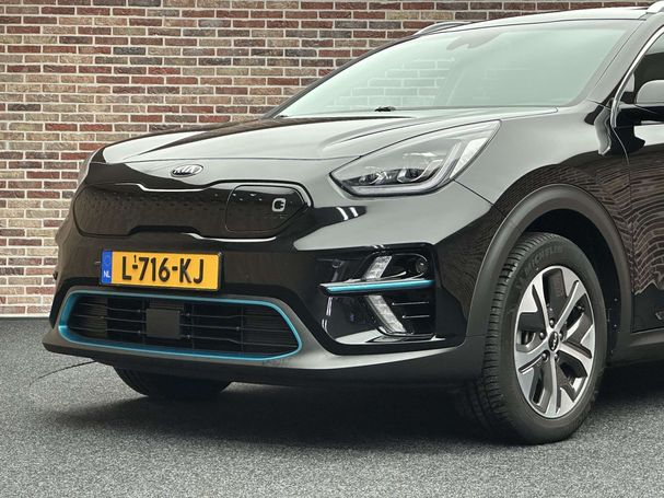 Kia Niro e 64 kWh 150 kW image number 22