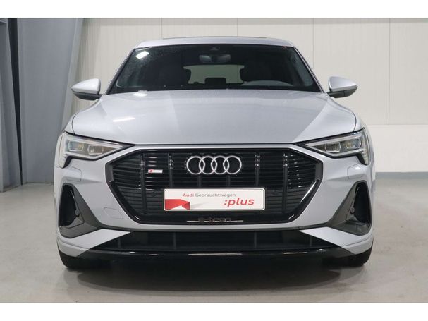 Audi e-tron 50 S-line 230 kW image number 2