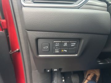 Car image 23