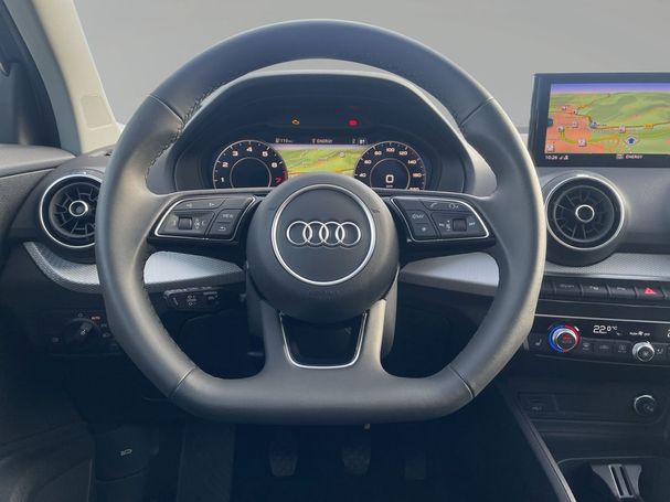 Audi Q2 30 TFSI S-line 81 kW image number 4