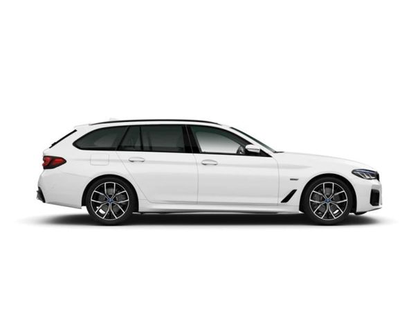 BMW 530 Touring 215 kW image number 3