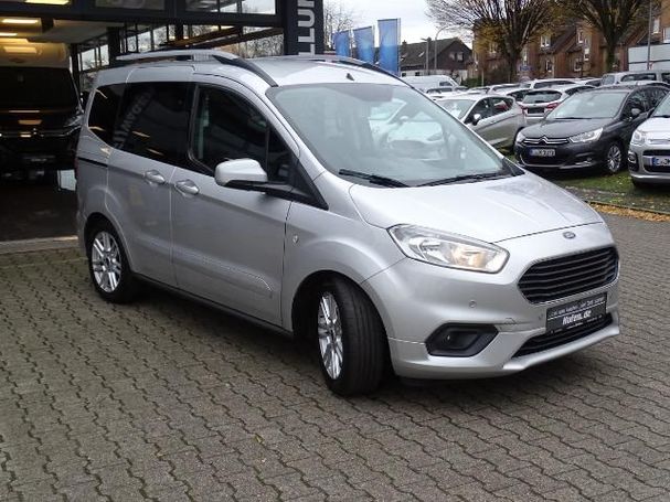 Ford Tourneo Courier 1.5 TDCi Titanium 74 kW image number 2