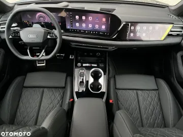 Car image 39