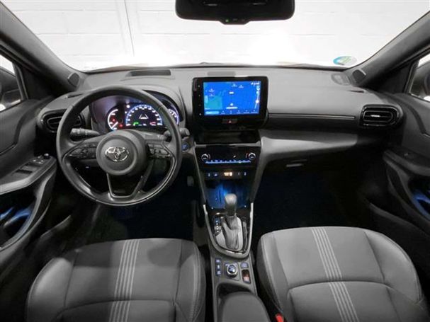 Toyota Yaris Cross Adventure 85 kW image number 7