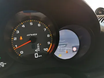 Car image 38