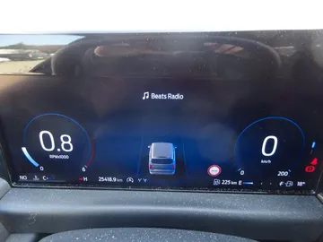 Car image 35