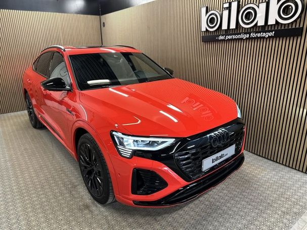 Audi Q8 55 quattro e-tron S-line Sportback 300 kW image number 3