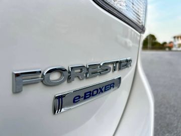 Car image 34